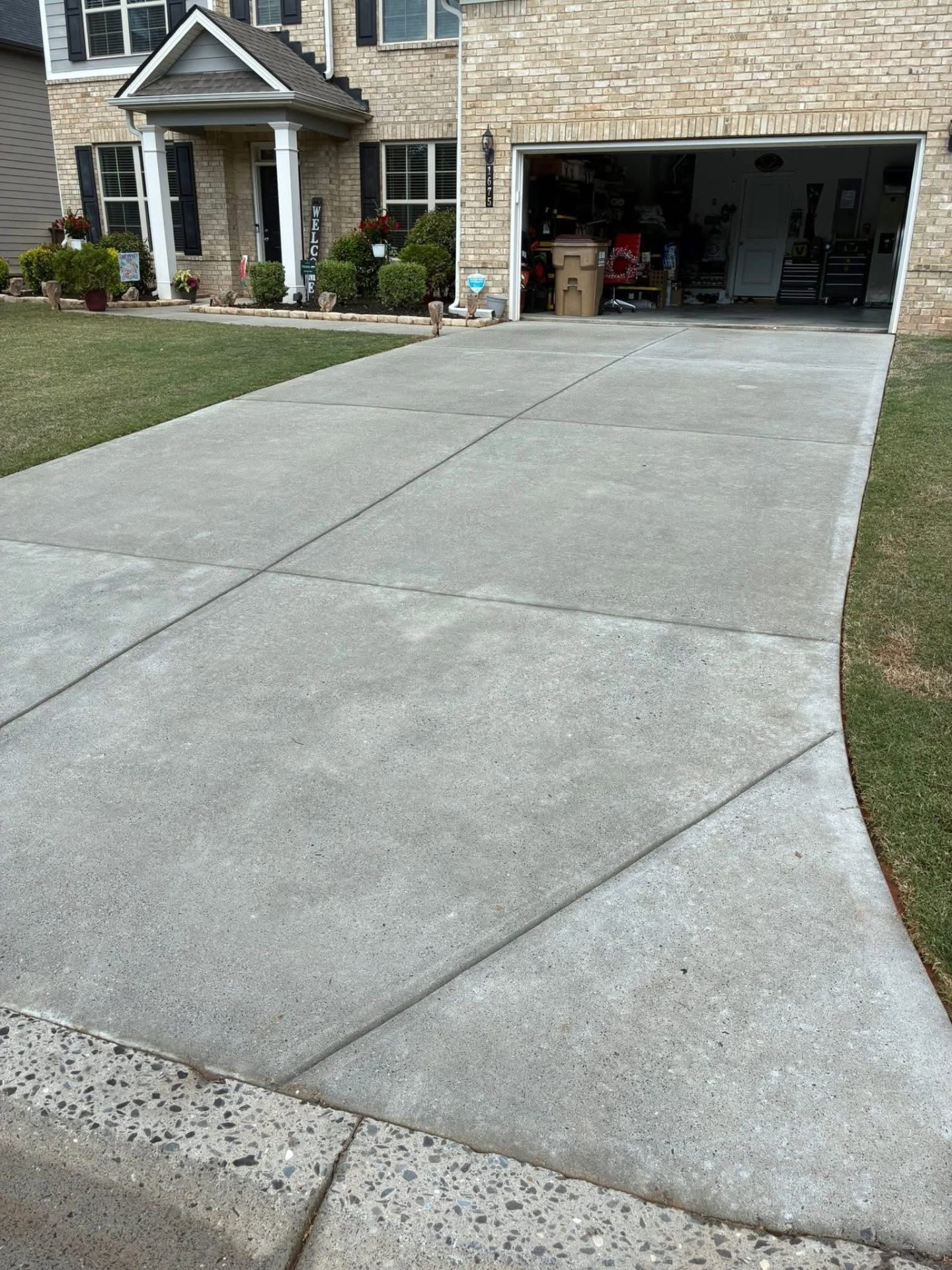 Concrete Driveway after pressure washing